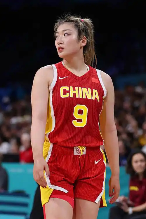 bob半岛体育官方入口-李梦杨力维驰援?世界杯分组,中国女篮下下签,和美国意大利同组|女篮世界杯|宫鲁鸣|亚洲|意大利女篮|美国女篮_新浪体育_新浪新闻